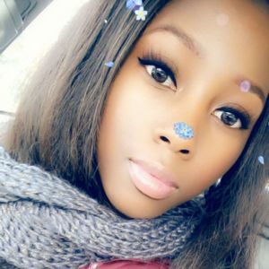 Meet your Posher, Aja